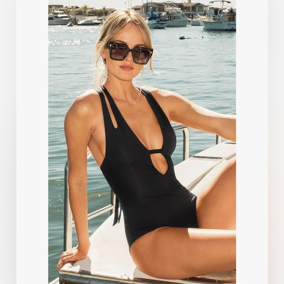 BECCA | Prism Cutout One-Piece Swimsuit, Black, Size SP, NWT - Picture 11 of 14